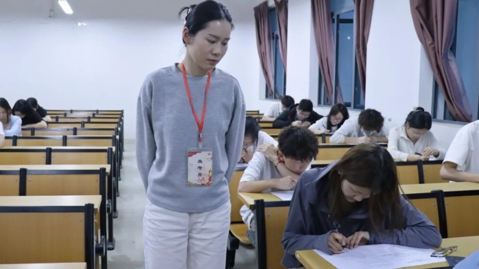 强强强强3.jpg