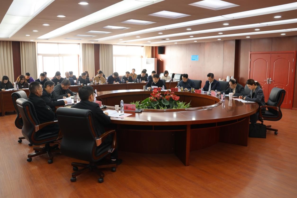 学校召开2025年度基层党组织书记 抓党建工作述职评议考核会议